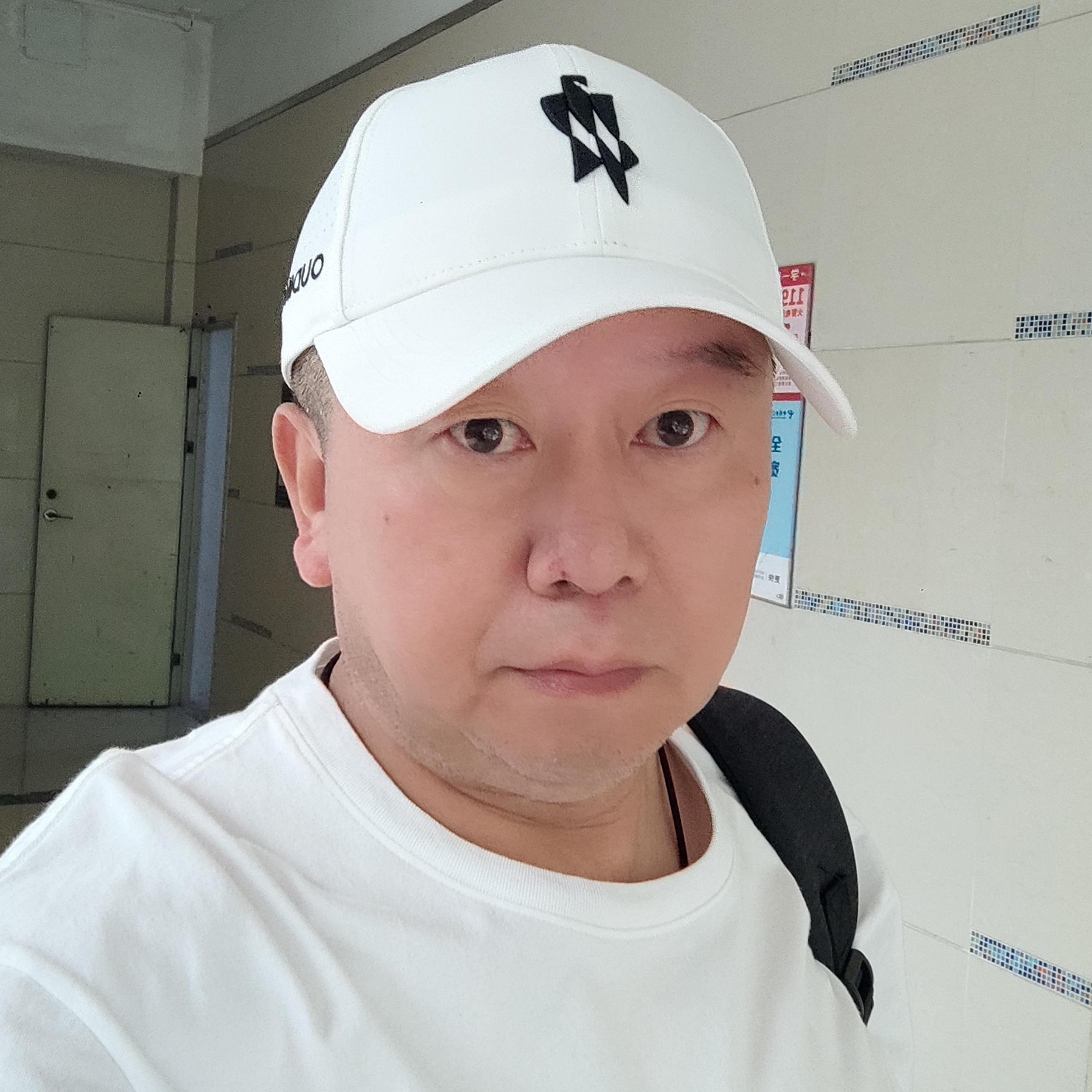 Shibing Wu
